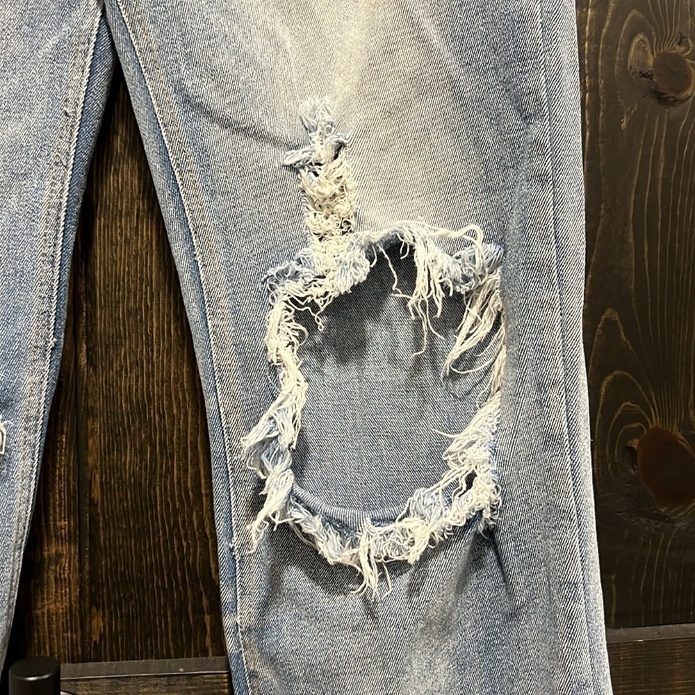 Almost Famous Jeans 5 Destroyed High Rise Ankle Grunge Casual Straight Leg Light - Picture 3 of 9